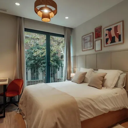 Apartment Casa Carlit - 1 Bedroom Near Plaza Tetuan Barcelona
